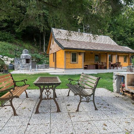 Bohinj Cottage Pr' Maricki - House In Nature With Hot Tub & Sauna Екстер'єр фото