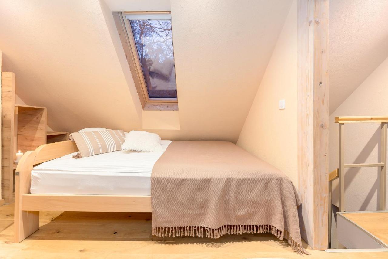 Bohinj Cottage Pr' Maricki - House In Nature With Hot Tub & Sauna Екстер'єр фото